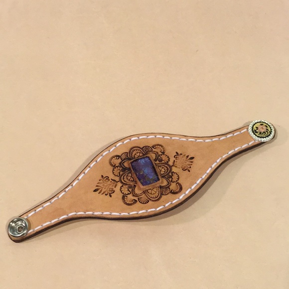 Tooled Leather Bracelet w/ Purple Mojave Turquoise Inlay Boho Festival Chic - Picture 5 of 11